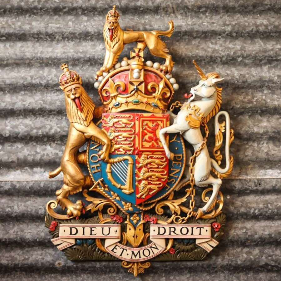 A very special Royal Crest