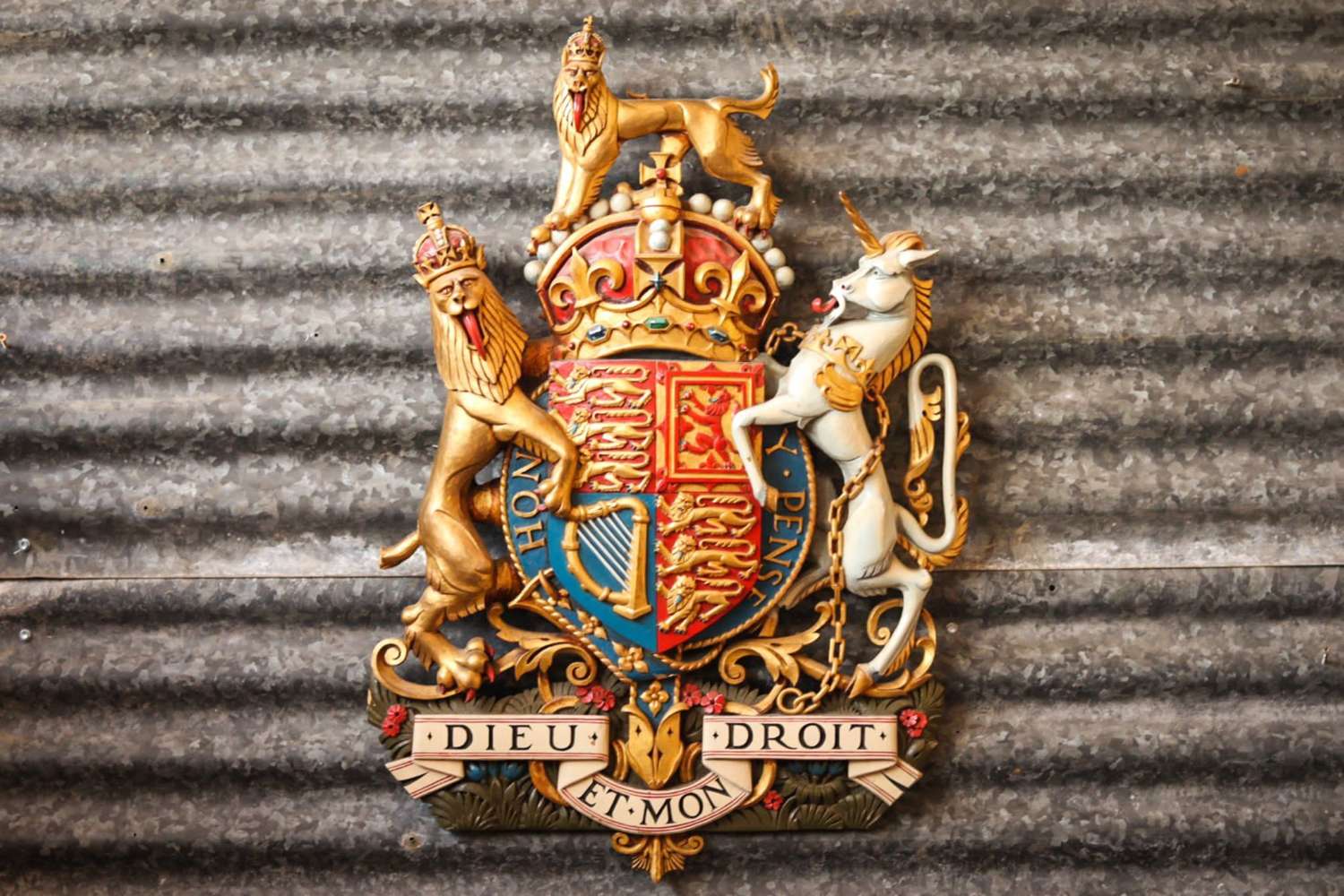 A very special Royal Crest